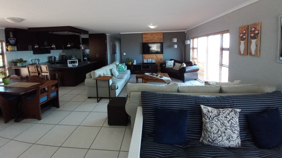 3 Bedroom Property for Sale in Vredenburg Western Cape